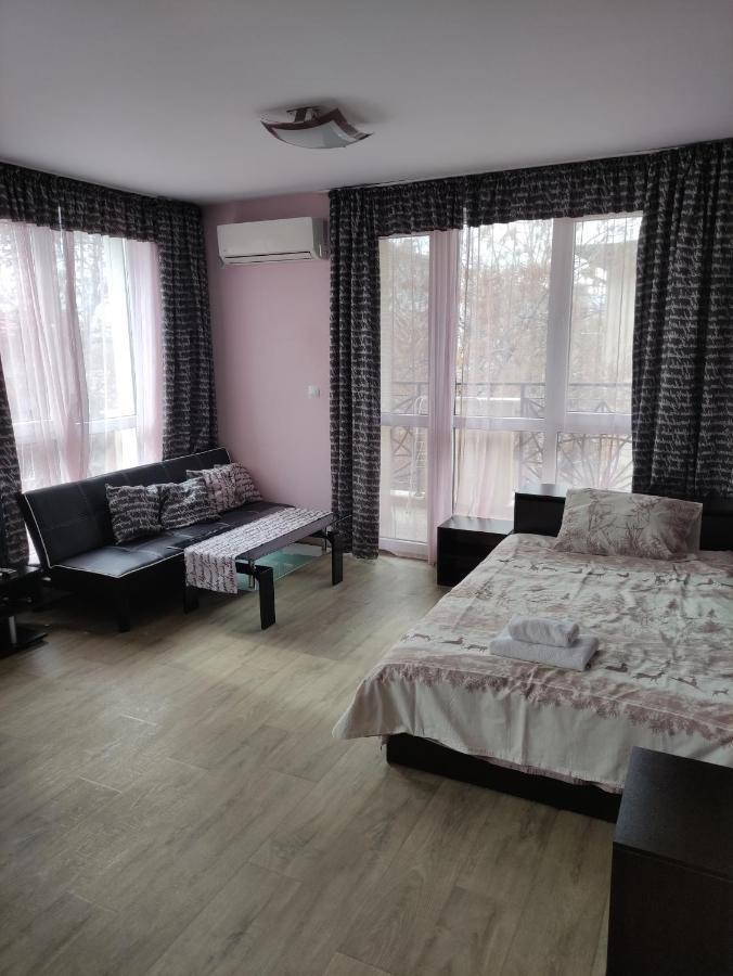 Medical University Apartments Plovdiv Exterior photo